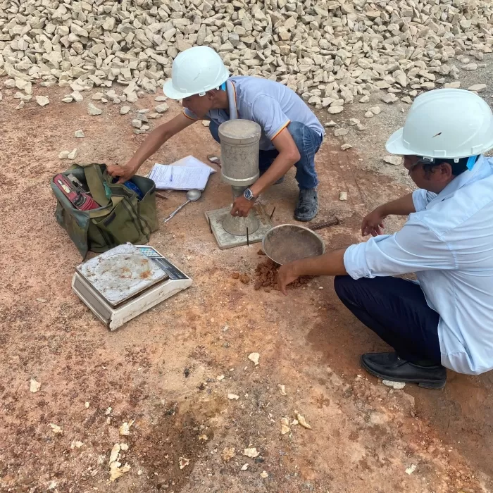 Kiểm Định Vật Liệu Xây Dựng Toàn Bộ Quy Trình Từ Phòng Lab Đến Hiện Trường